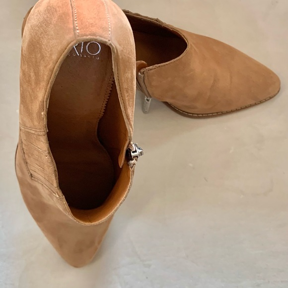 Franco Sarto Leather closed shoes - Picture 3 of 8